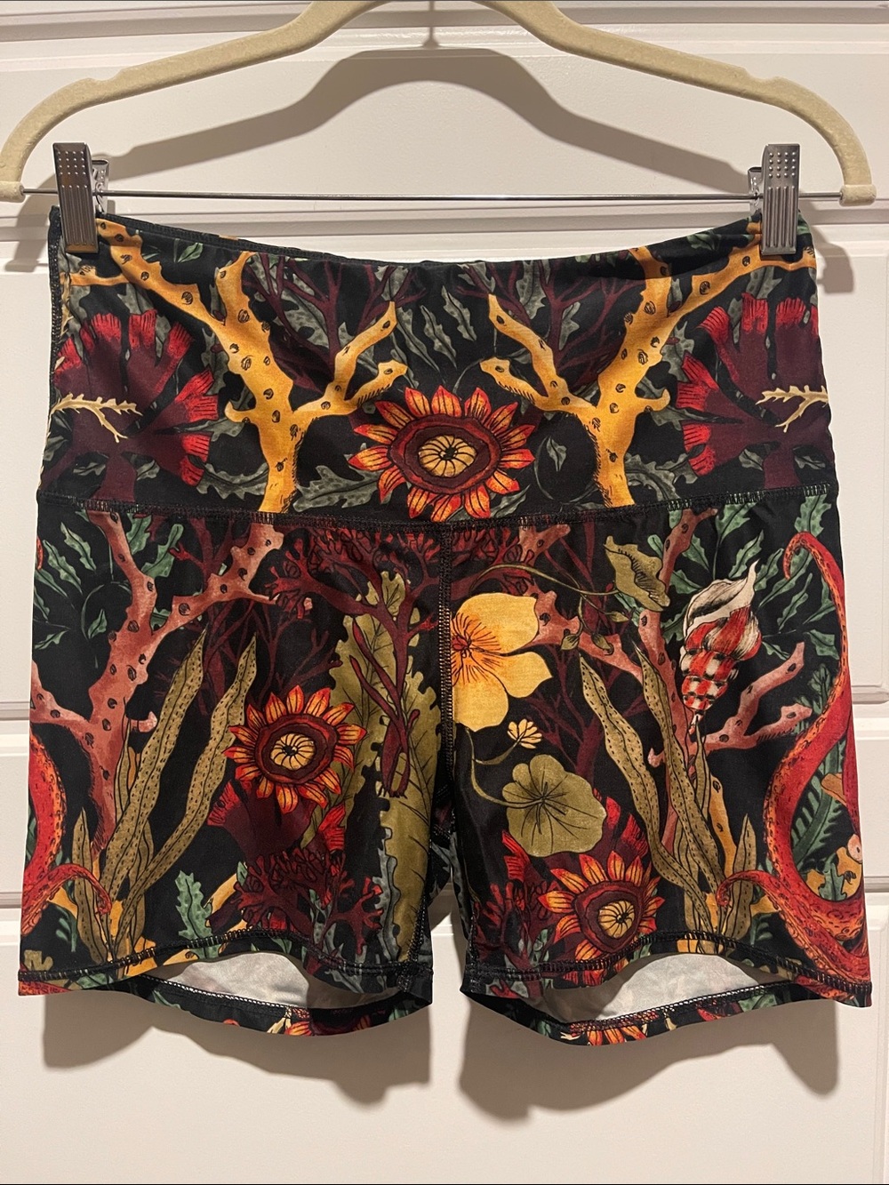 Prana Black Multi Floral Forest High-Rise Athletic Shorts